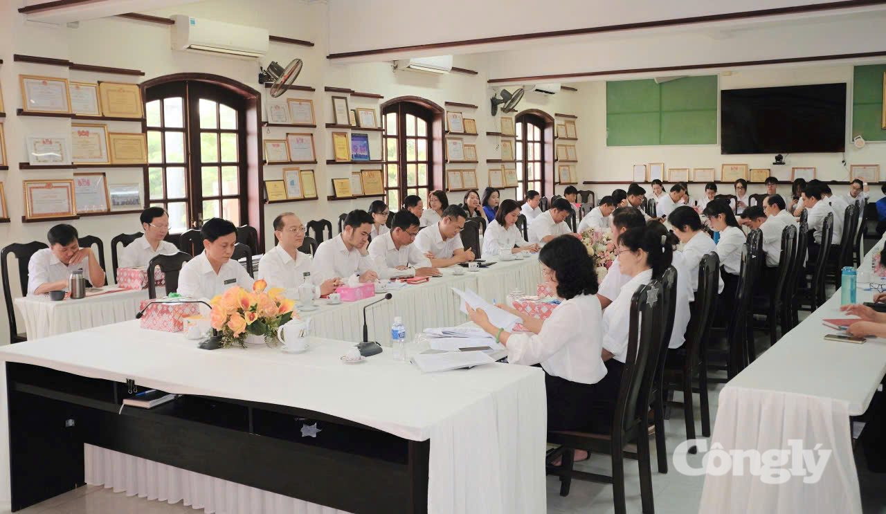 Quang cảnh buổi gặp mặt
