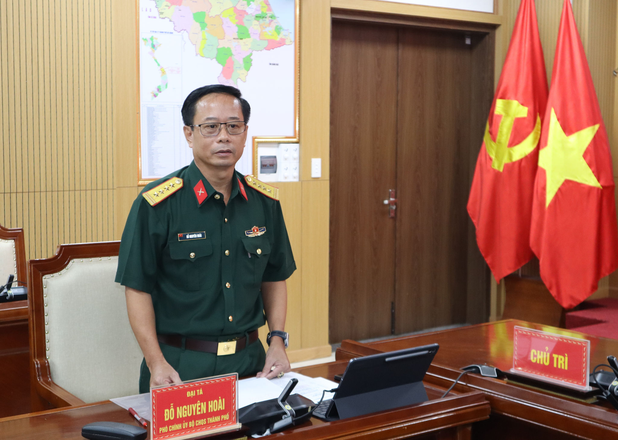 3. Đại biểu tham gia phát biểu tại hội nghị