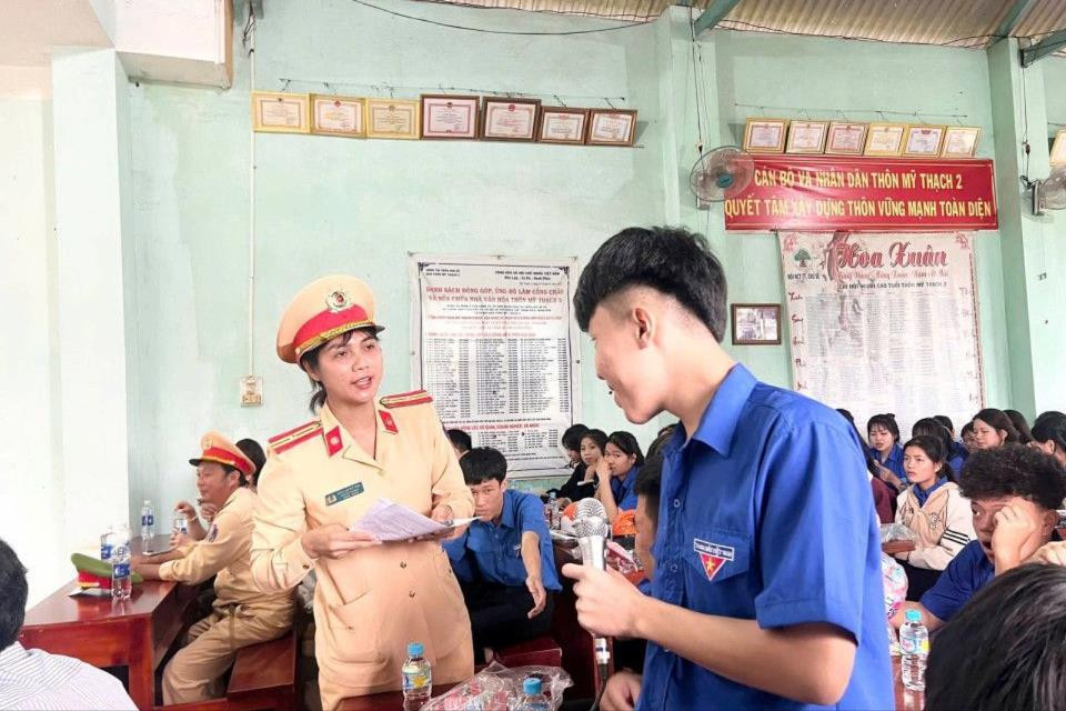 giao thông