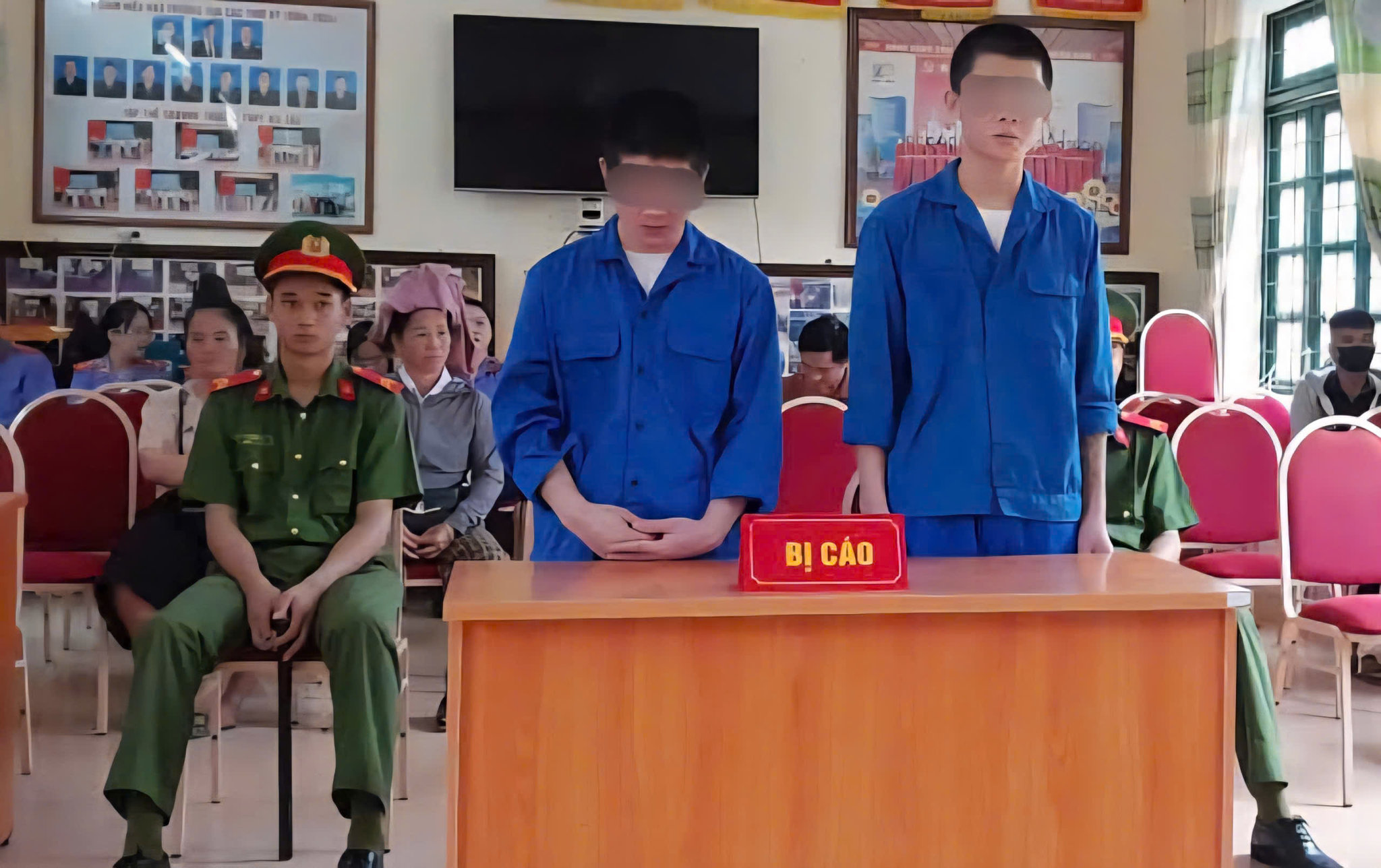 Bị cáo Lò Văn Thắng và Lò Văn Hảo thừa nhận hành vi phạm tội của mình.