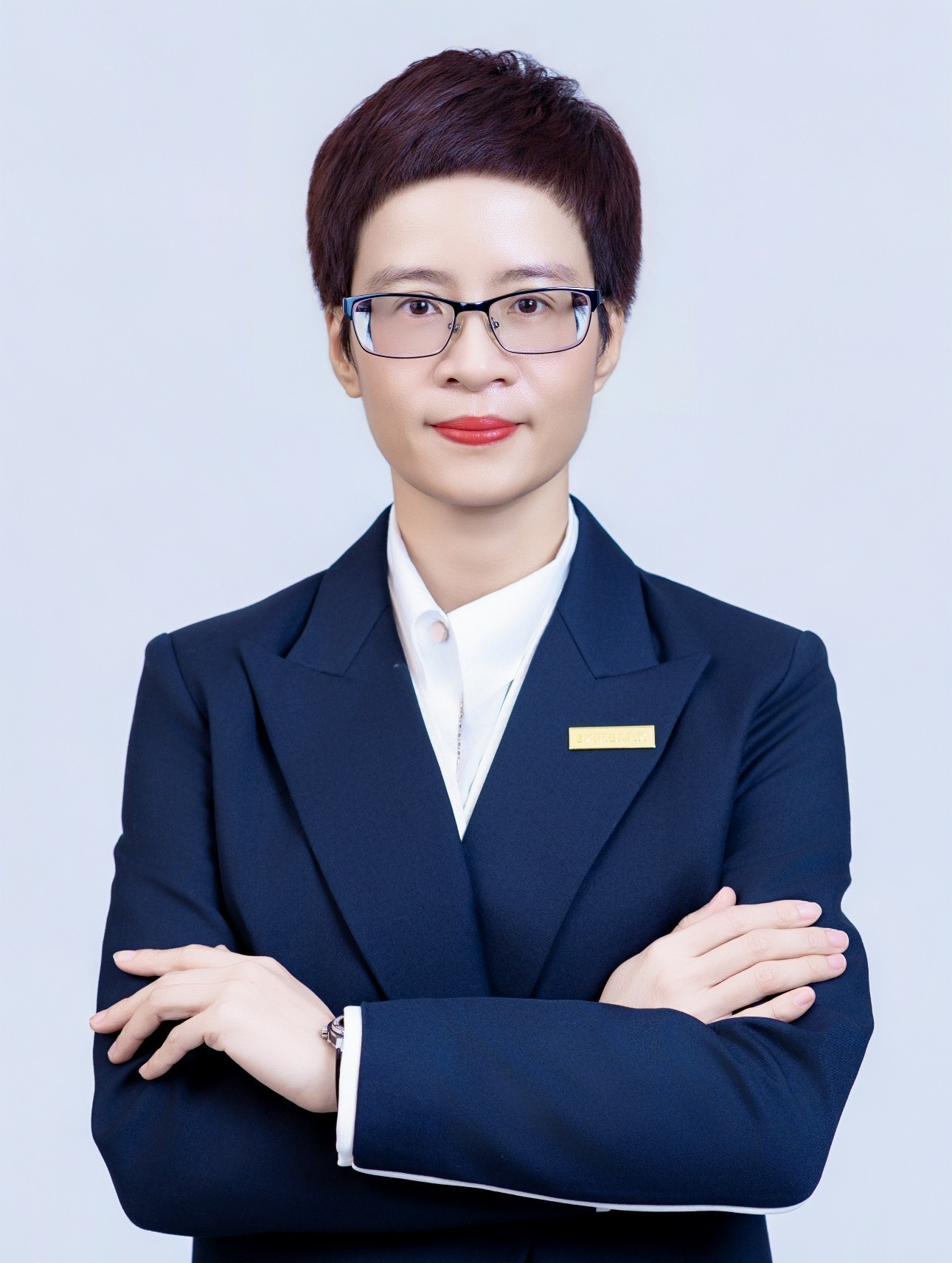 huyen-trang-eximbank-1785568810.jpg