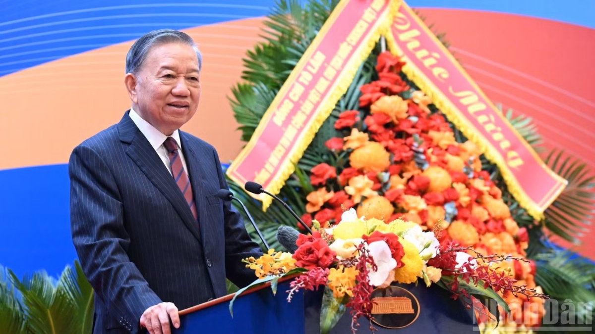 tong-bi-thu-2303.jpg
