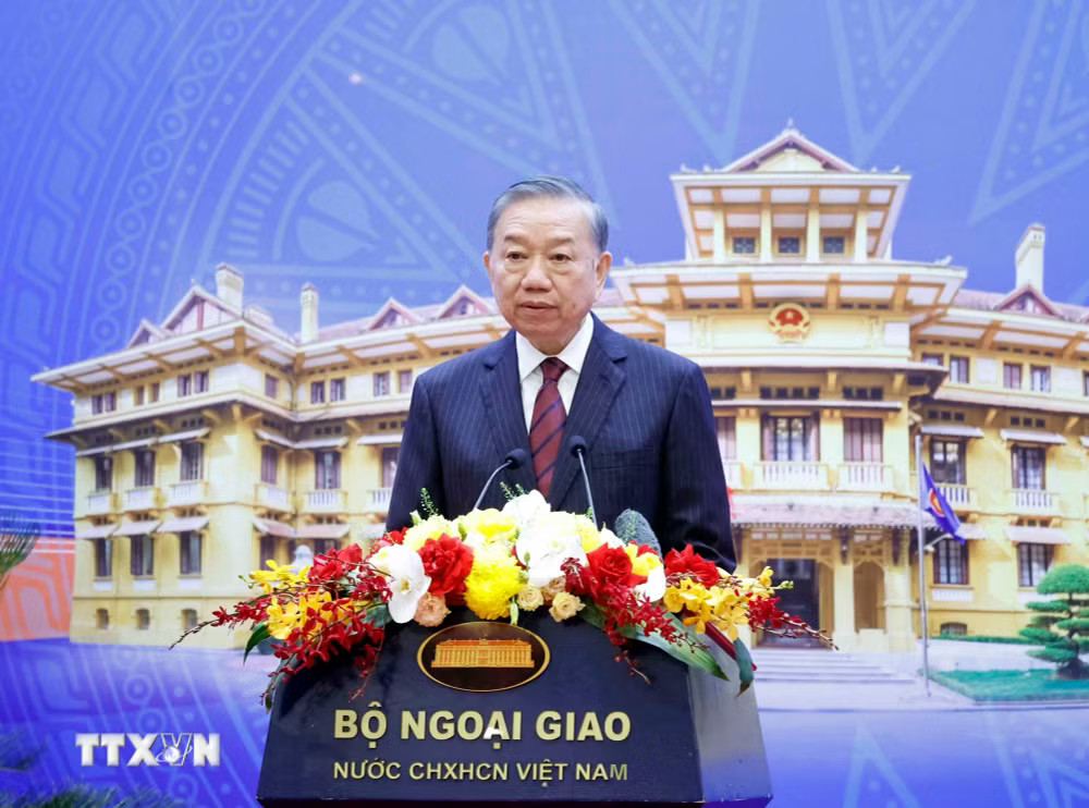 ttxvn-0108-tong-bi-thu-hoi-nghi-ngoai-giao-11.jpg