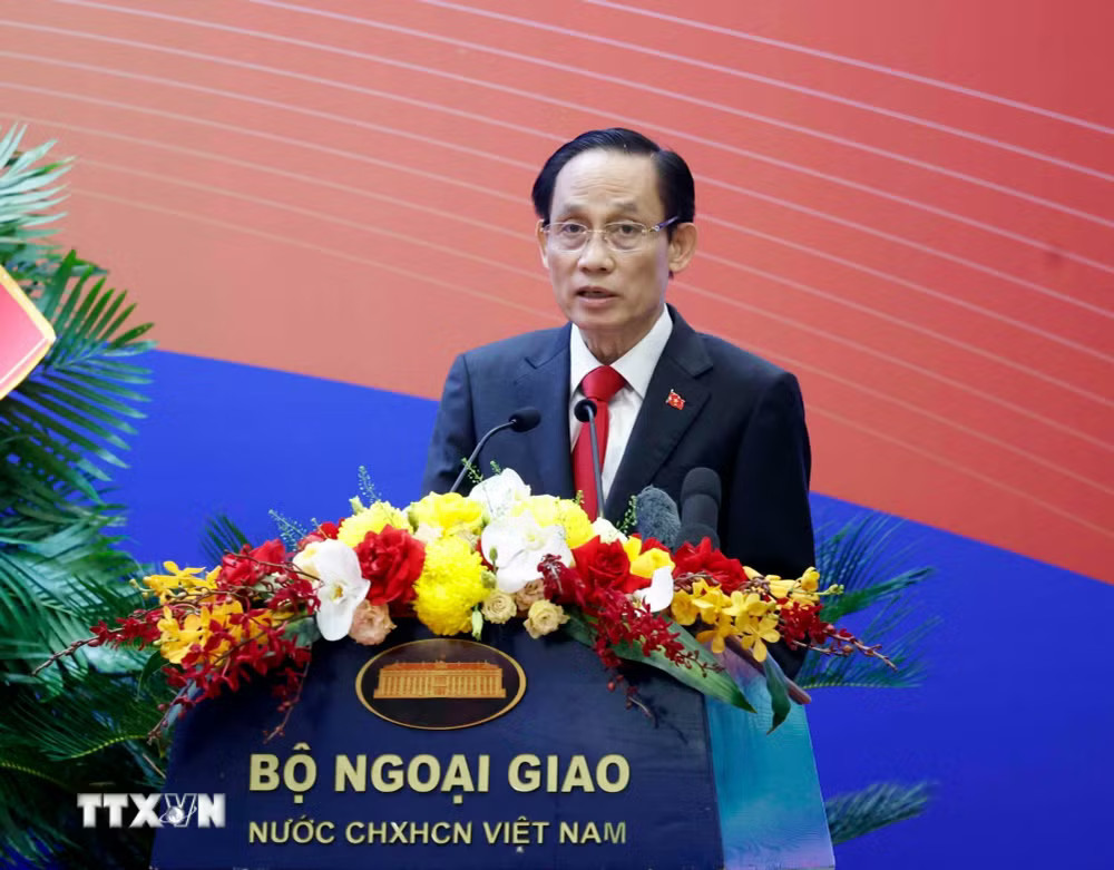 ttxvn-0108-tong-bi-thu-hoi-nghi-ngoai-giao-1.jpg