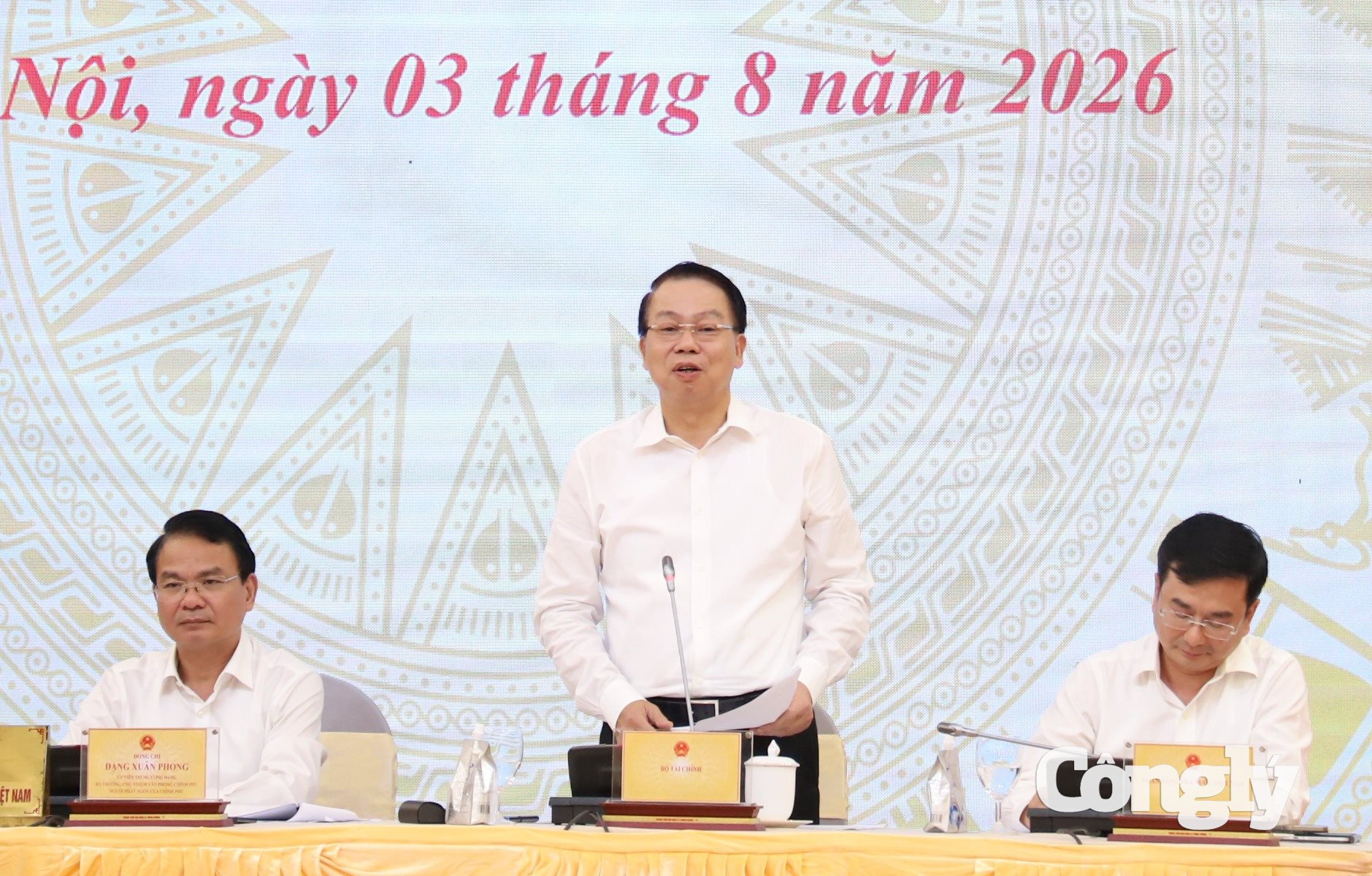 giảm thuế