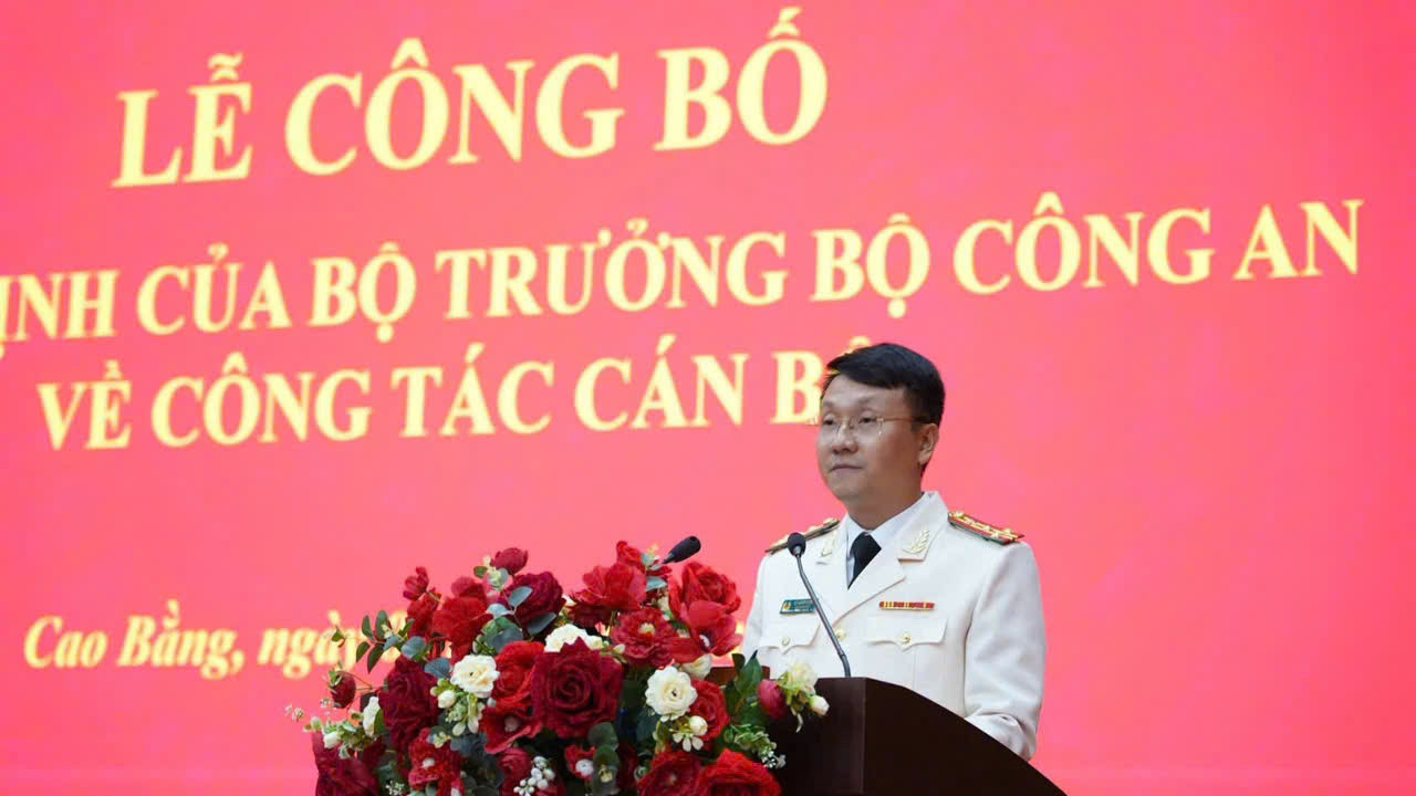 Đại tá Lê Hồng Giang