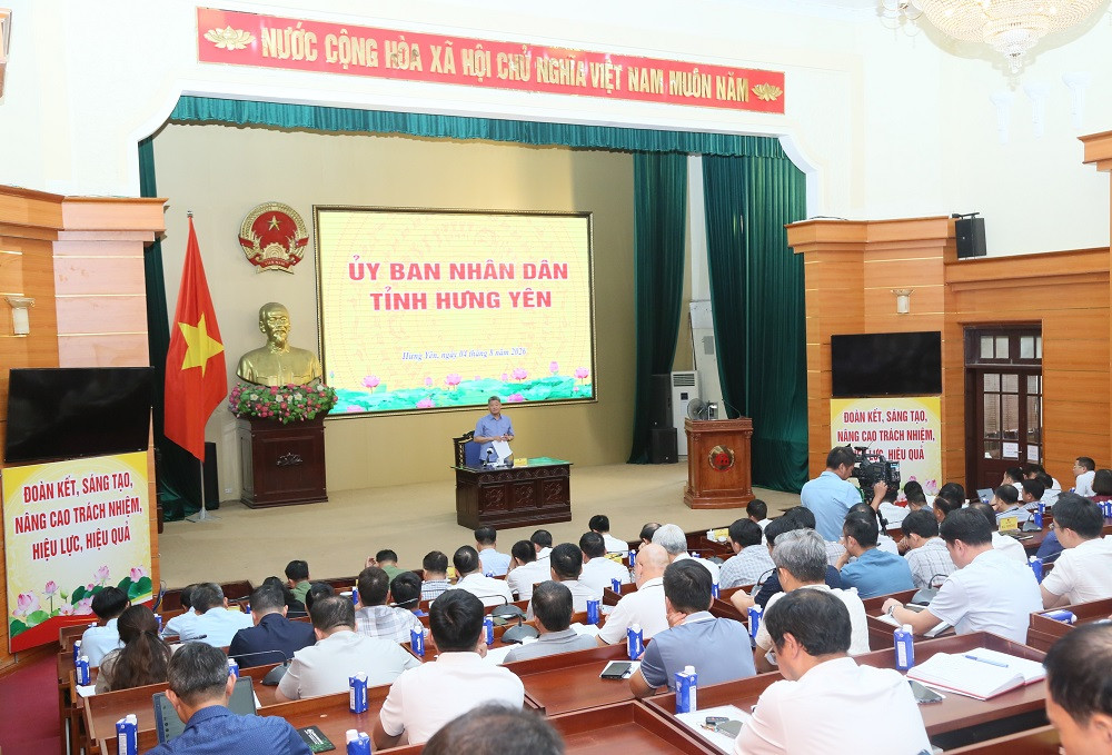 Các đại biểu dự họp_