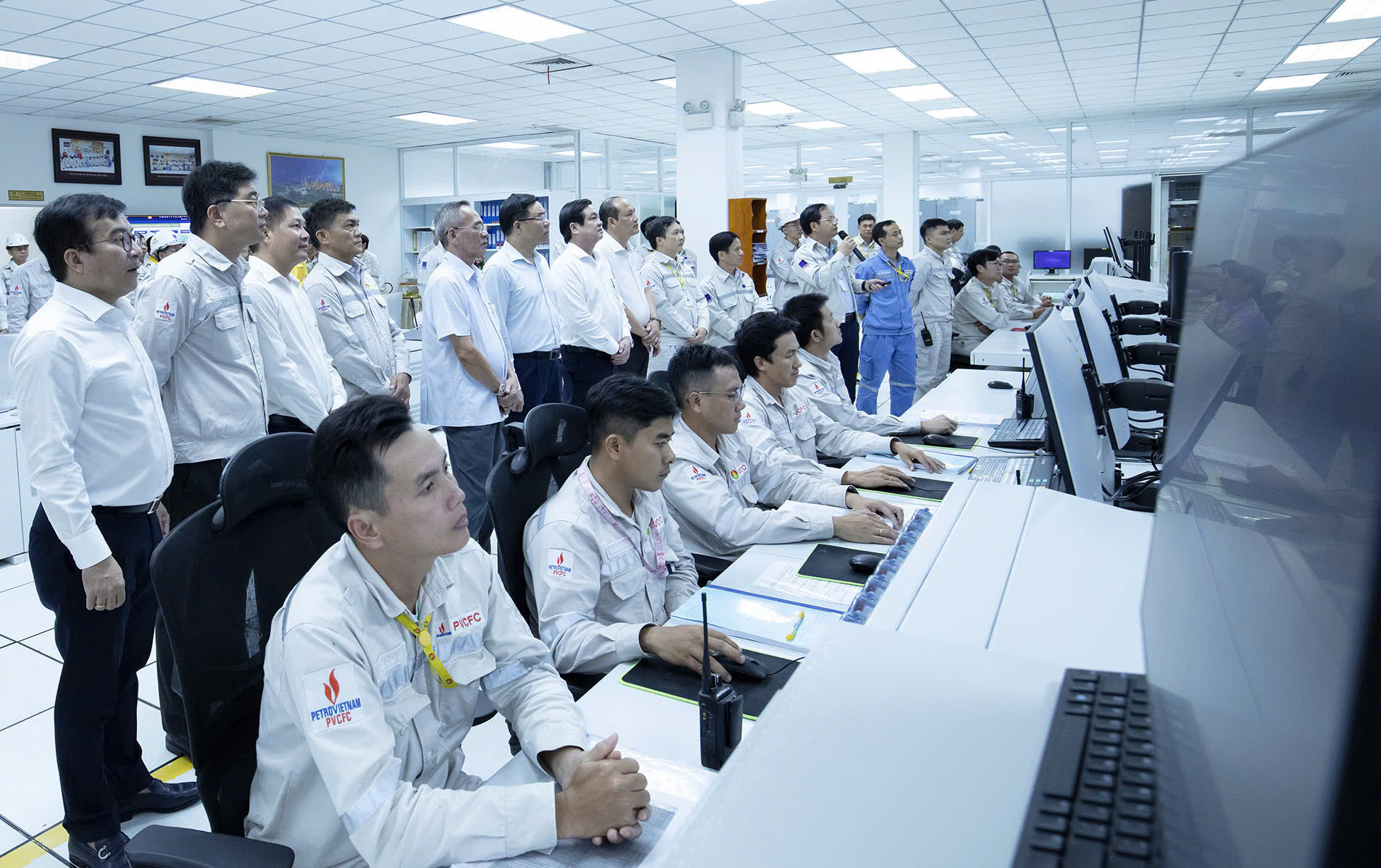 Người đại diện của Petrovietnam