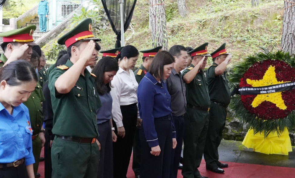 hành trình tri ân