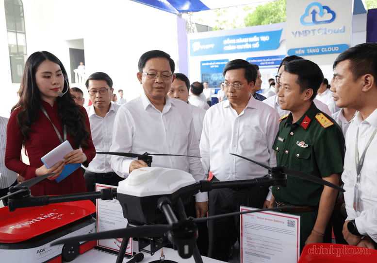 pho-thu-tuong-ho-quoc-dung1.png