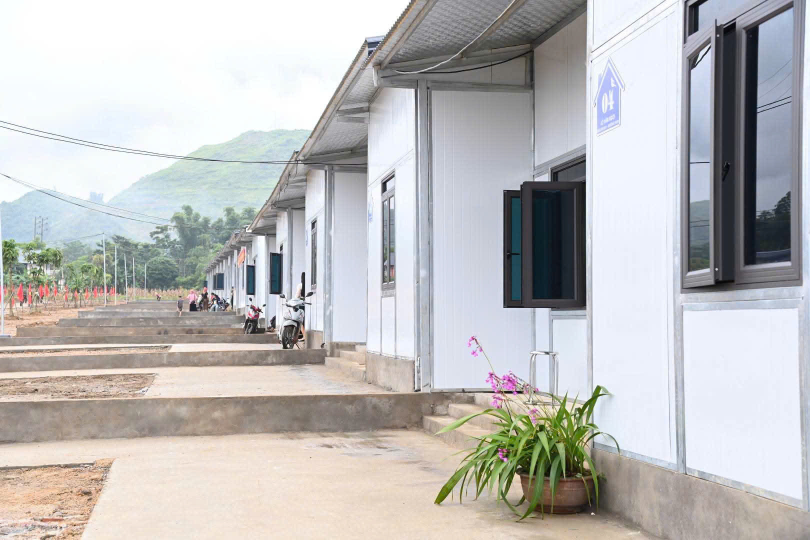 Các ngôi nhà