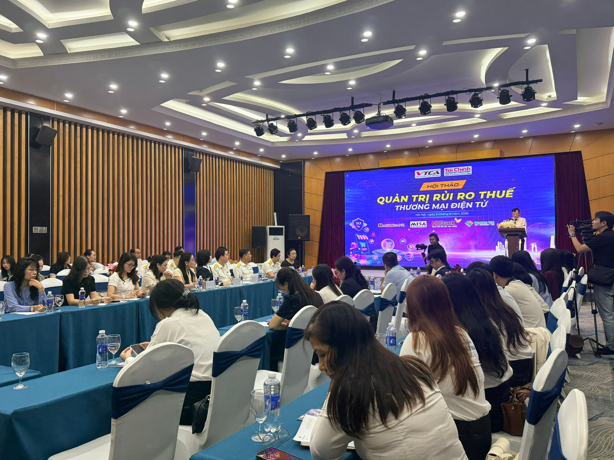 hoi-thao-thue-1.jpg