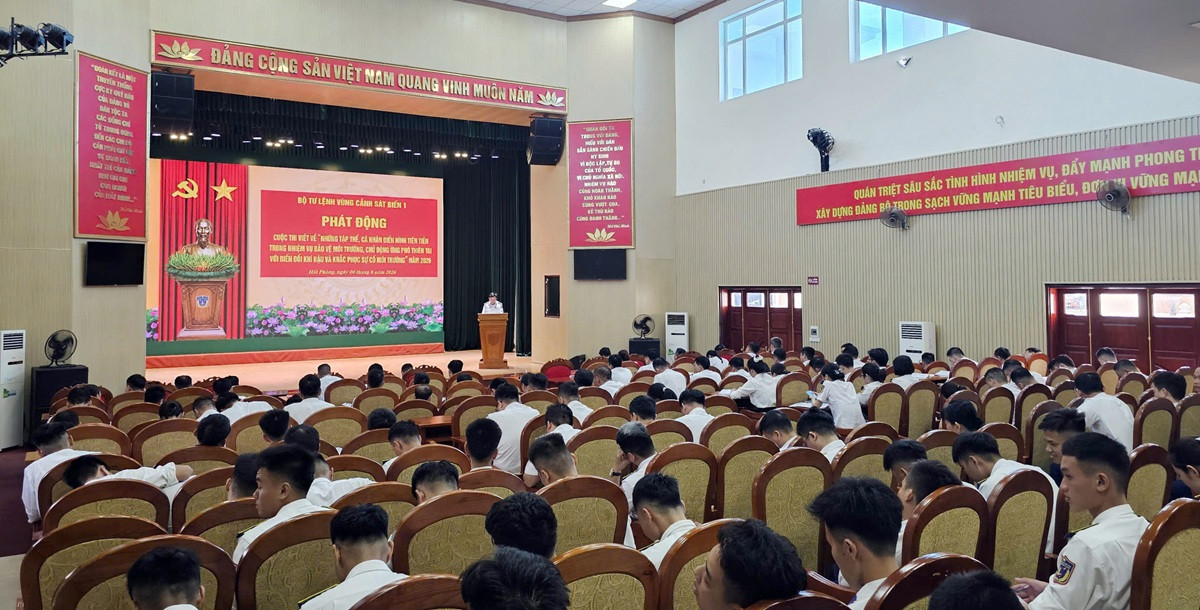 Quang cảnh buổi phát động Cuộc thi