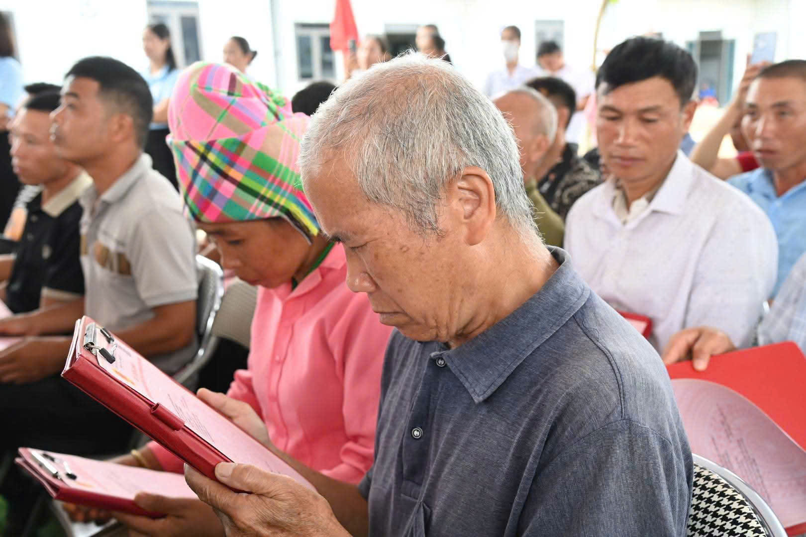 Xúc động đọc QĐ Lai Châu