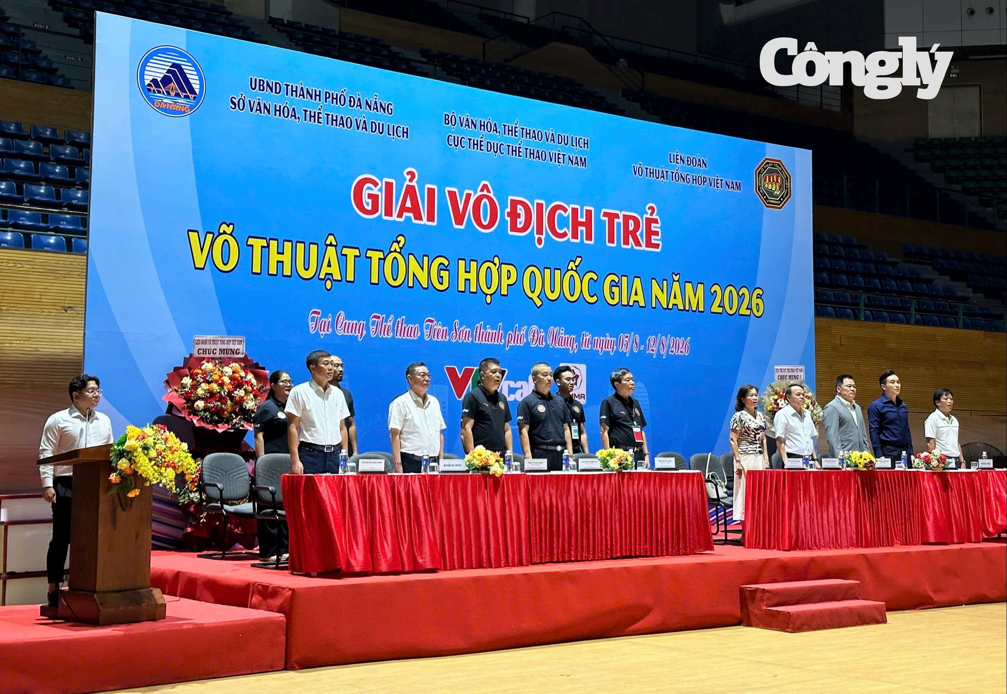 vô địch trẻ Võ thuật