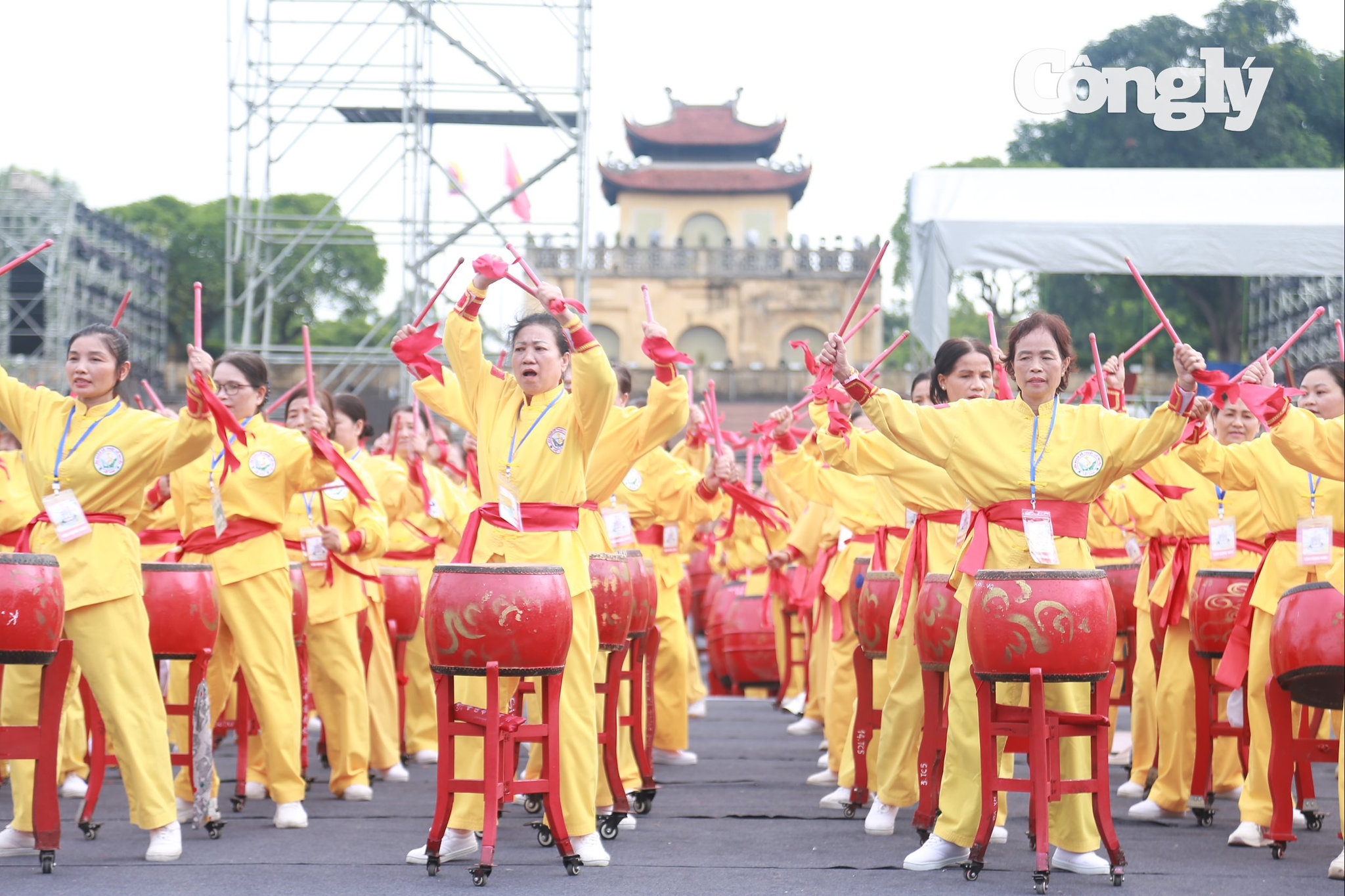 Tinh thần thượng võ được thể hiện qua những màn biểu diễn giàu tính nghệ thuật..jpg