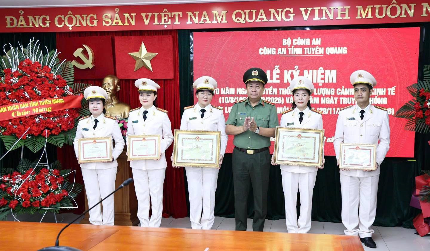 bằng khen