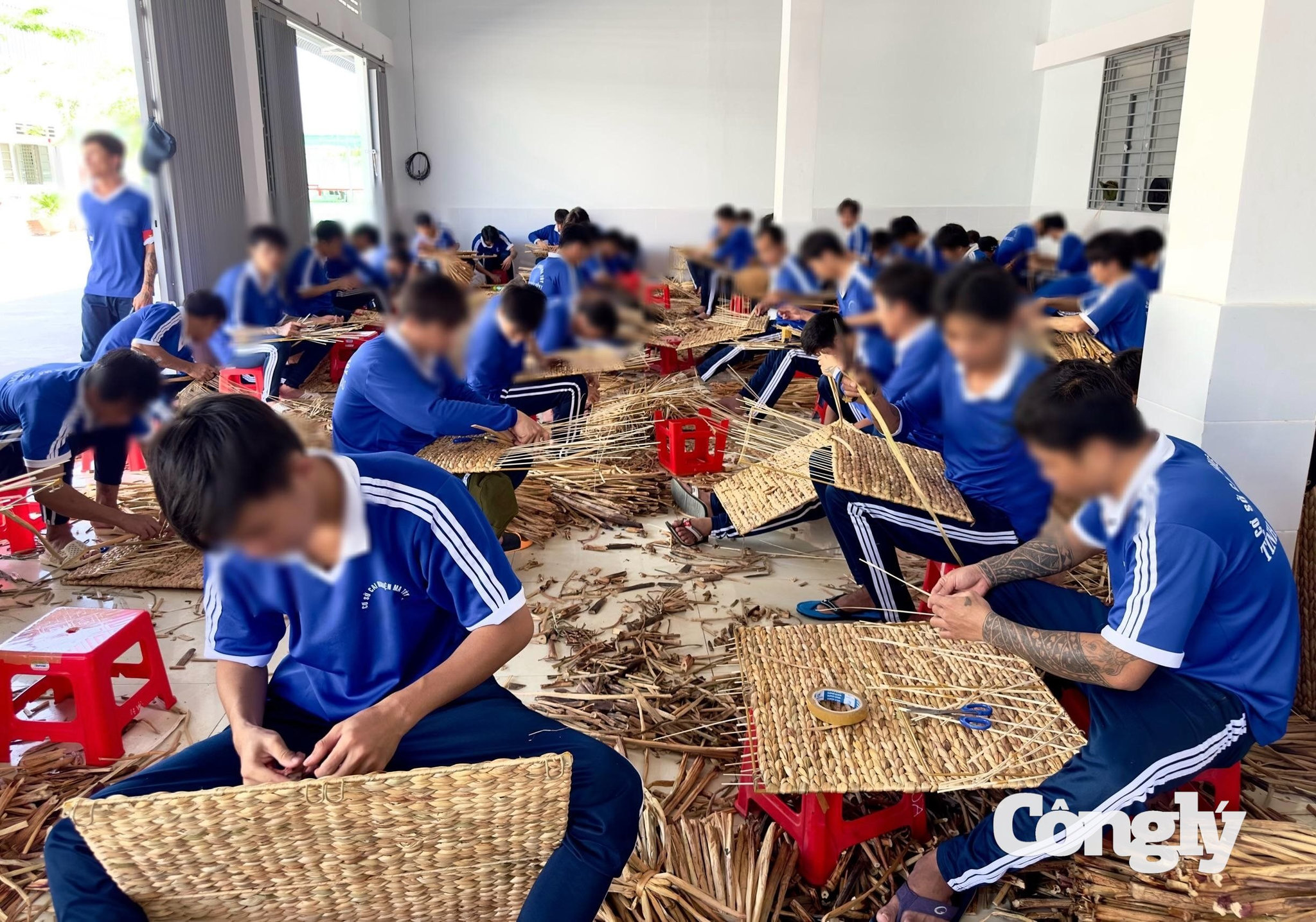 Nhiều ngành nghề từ điện dân dụng, cơ khí cho đến thủ công truyền thống được linh hoạt triển khai nhằm đa dạng hóa sự lựa chọn cho học viên