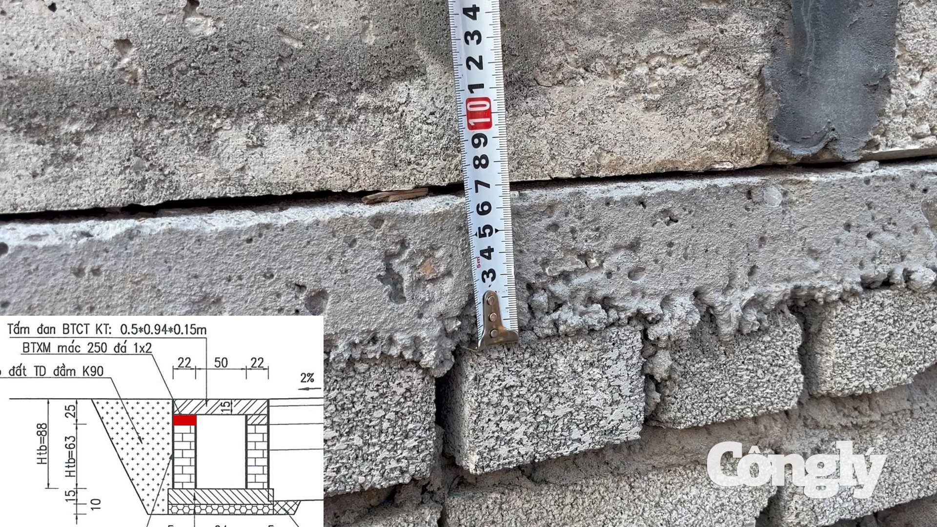 Nhà thầu thi công phần giằng bê tông của rãnh thoát nước có độ dày đạt hơn 6cm
