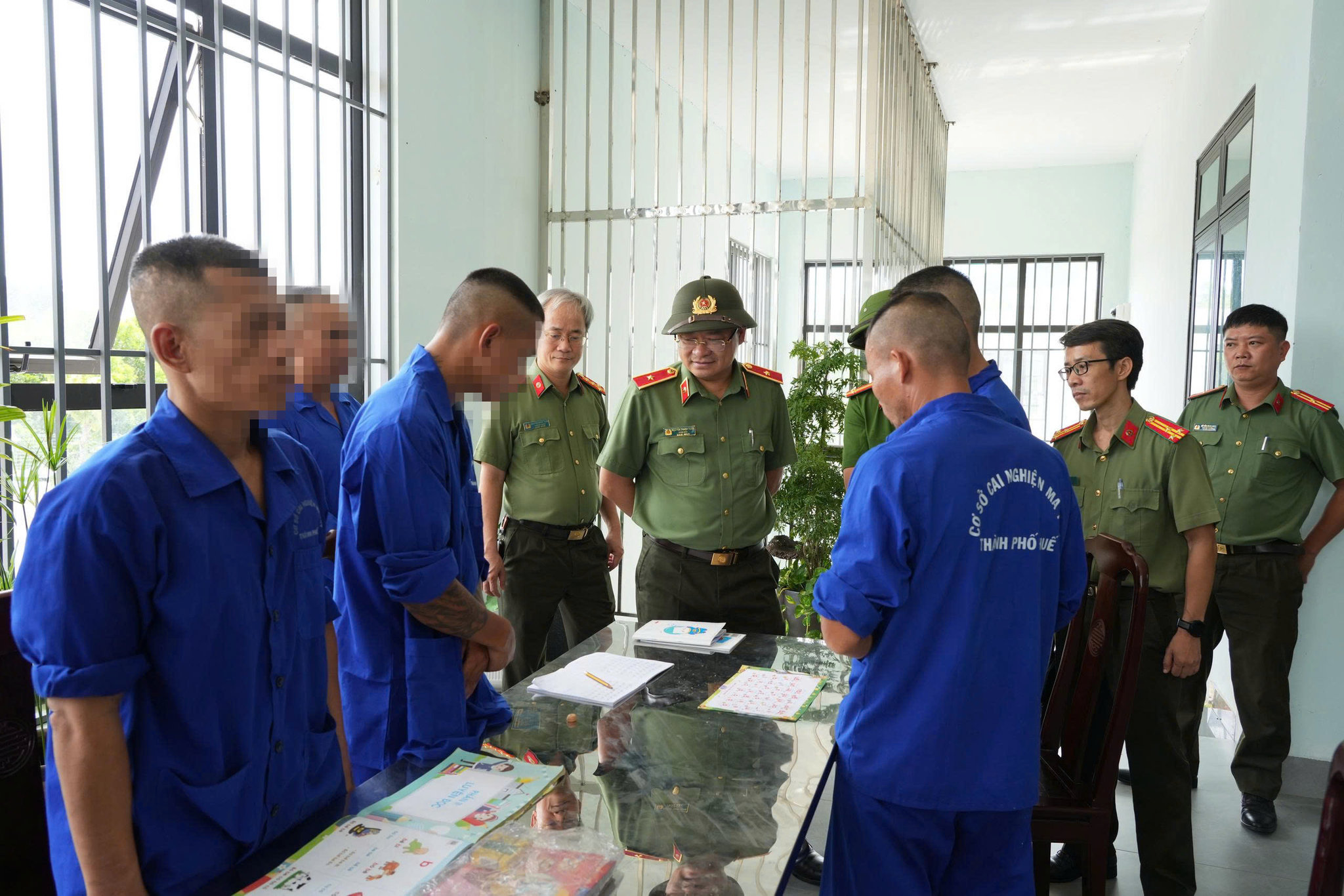 cai nghiện (1)