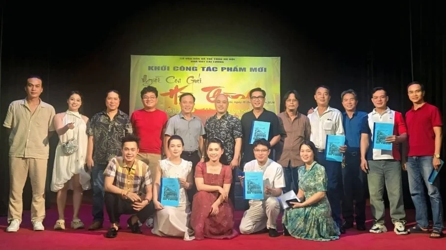 vo-cai-luong-nguoi-con-gai-ha-thanh.webp