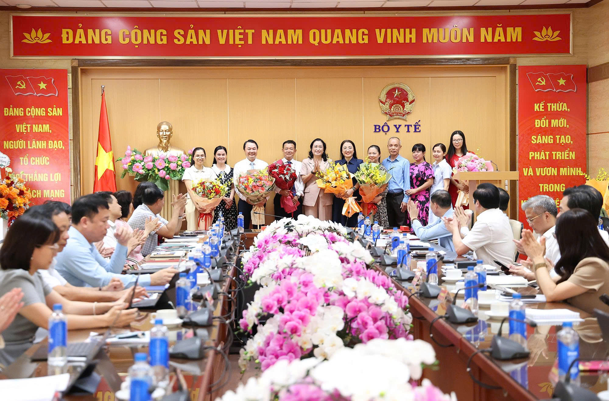 bo-nhiem-QUY PHONG BENH-9