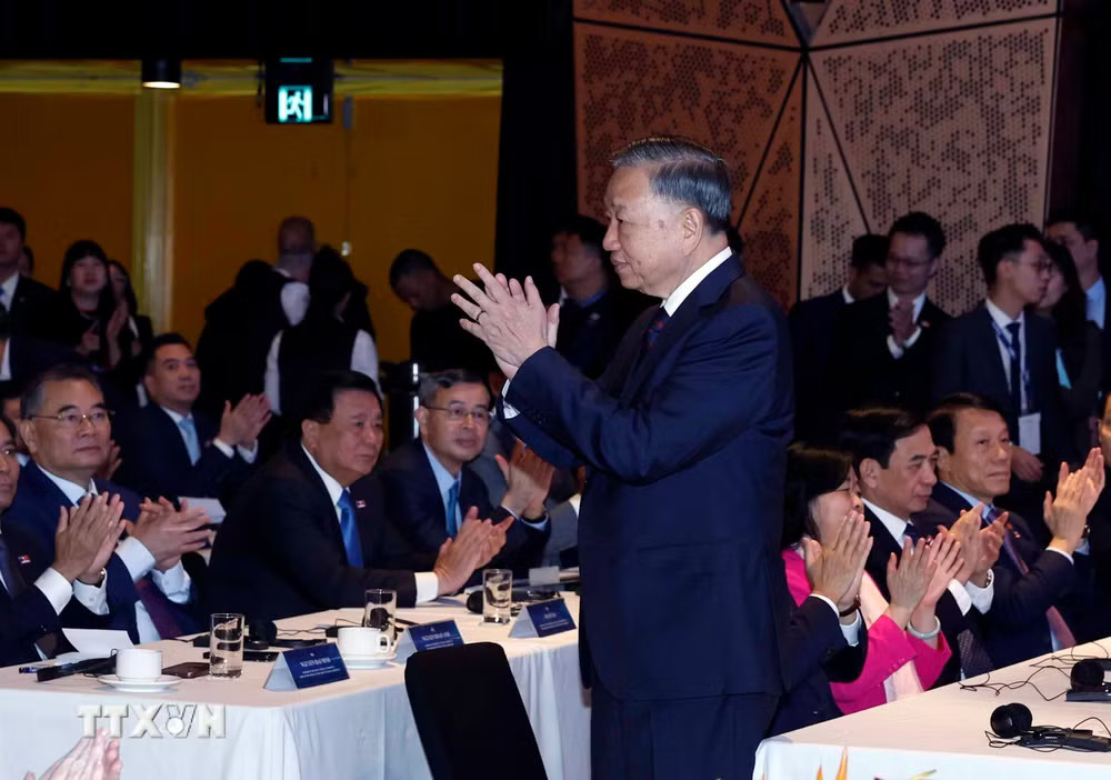 ttxvn-tong-bi-thu-chu-tich-nuoc-to-lam-du-dien-dan-tech-connect-tai-dai-hoc-cong-nghe-sydney2.jpg