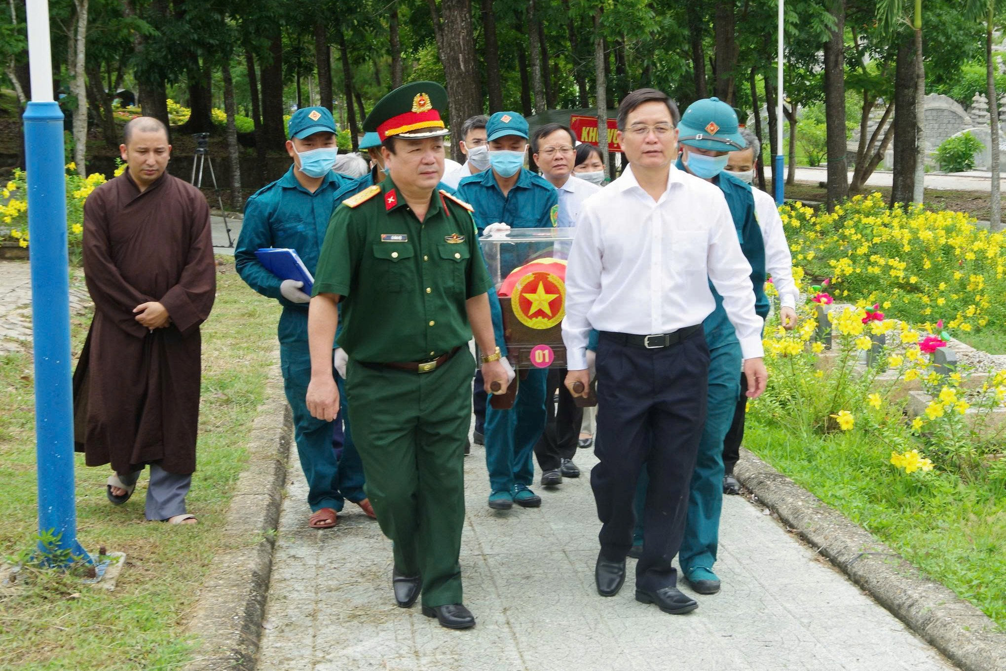 mẫu hài cốt liệt sĩ (7)