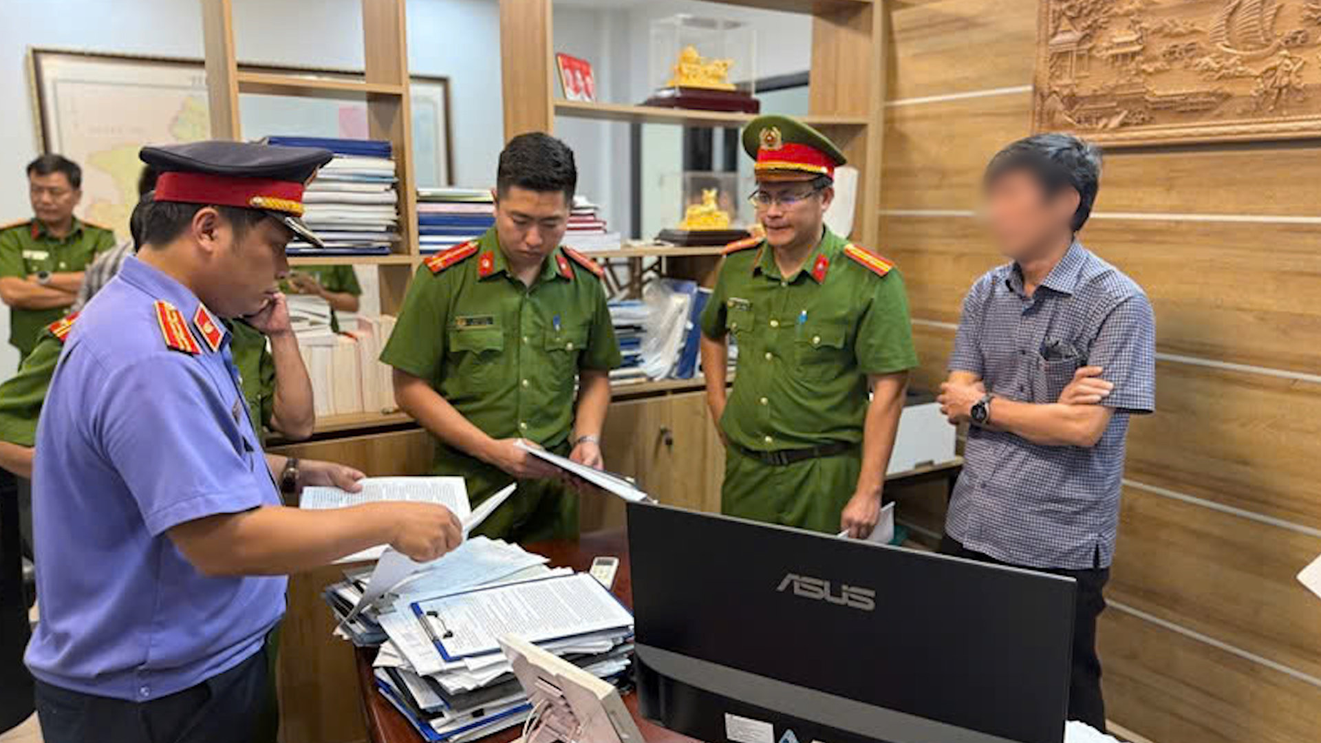Khởi tố Giám đốc Ban Quản lý dự án tại Huế (1)