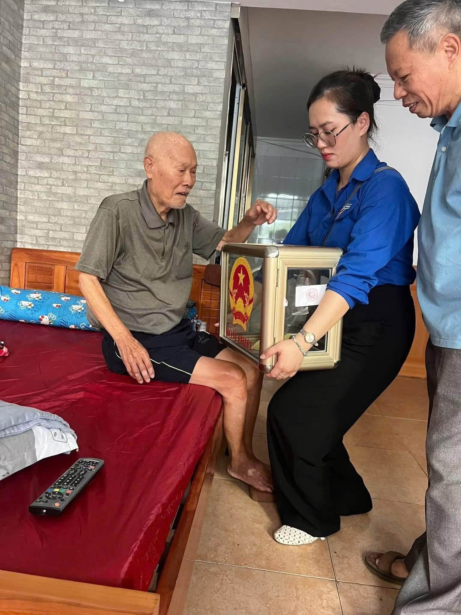 Đoàn thanh niên 1