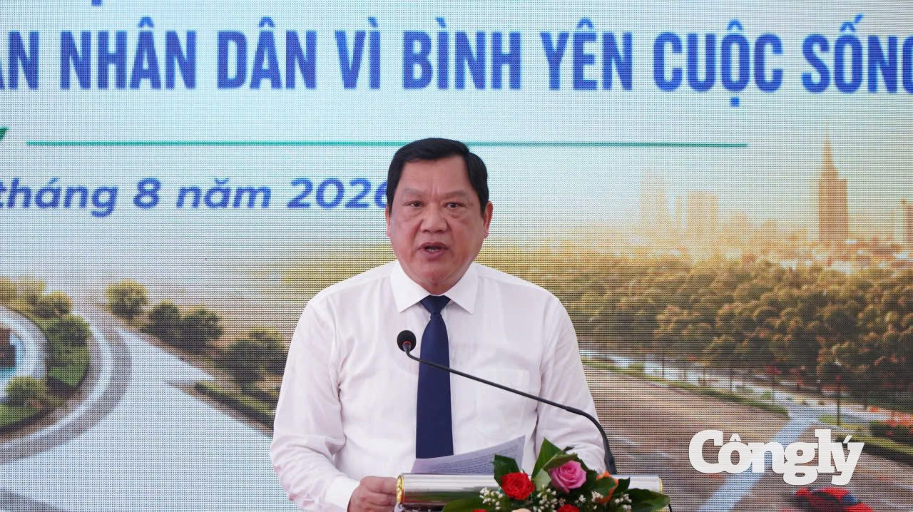 ông Lâm Văn Bi - Phó Chủ tịch UBND tỉnh Cà Mau phát biểu tại buổi lễ