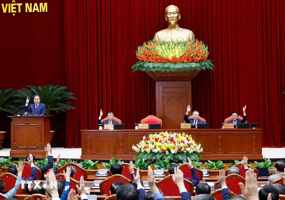 ttxvn-be-mac-hoi-nghi-lan-thu-hai-ban-chap-hanh-trung-uong-dang-khoa-xiv-8662178-6.jpg