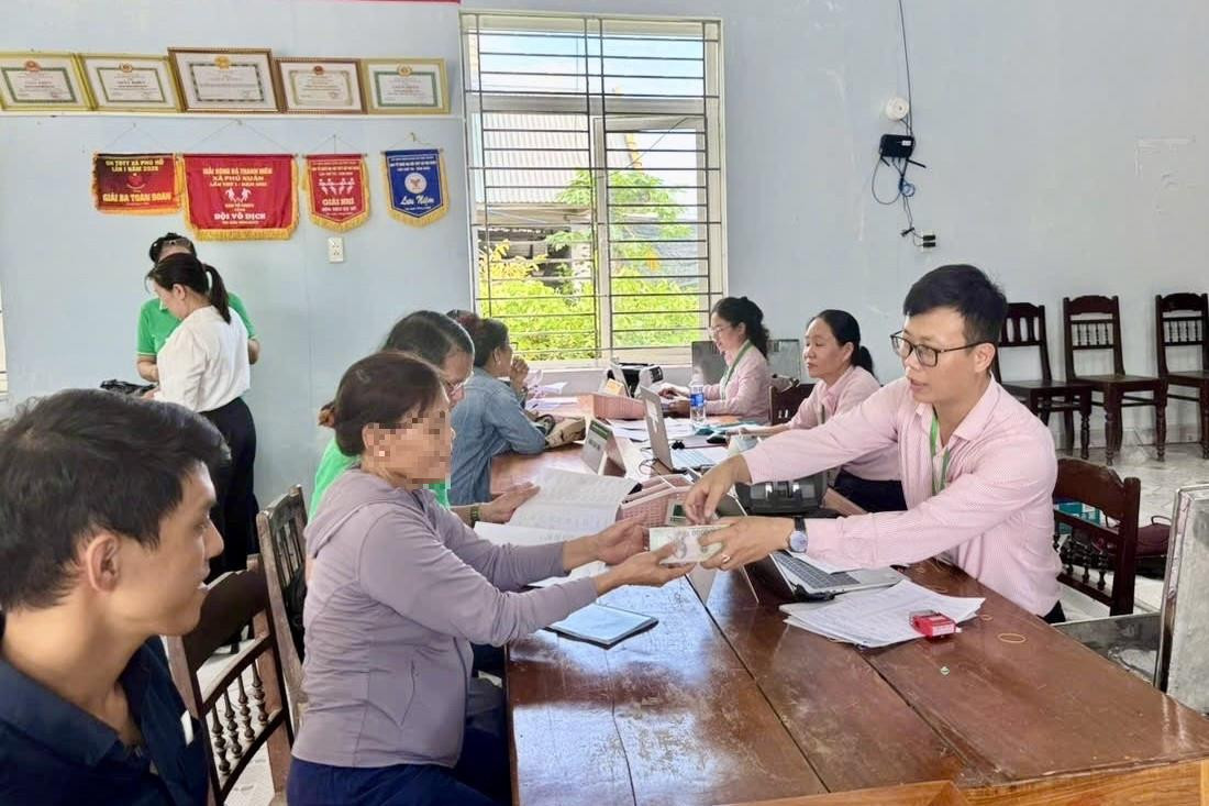 ngan-hang-chinh-sach-4-(1).jpg