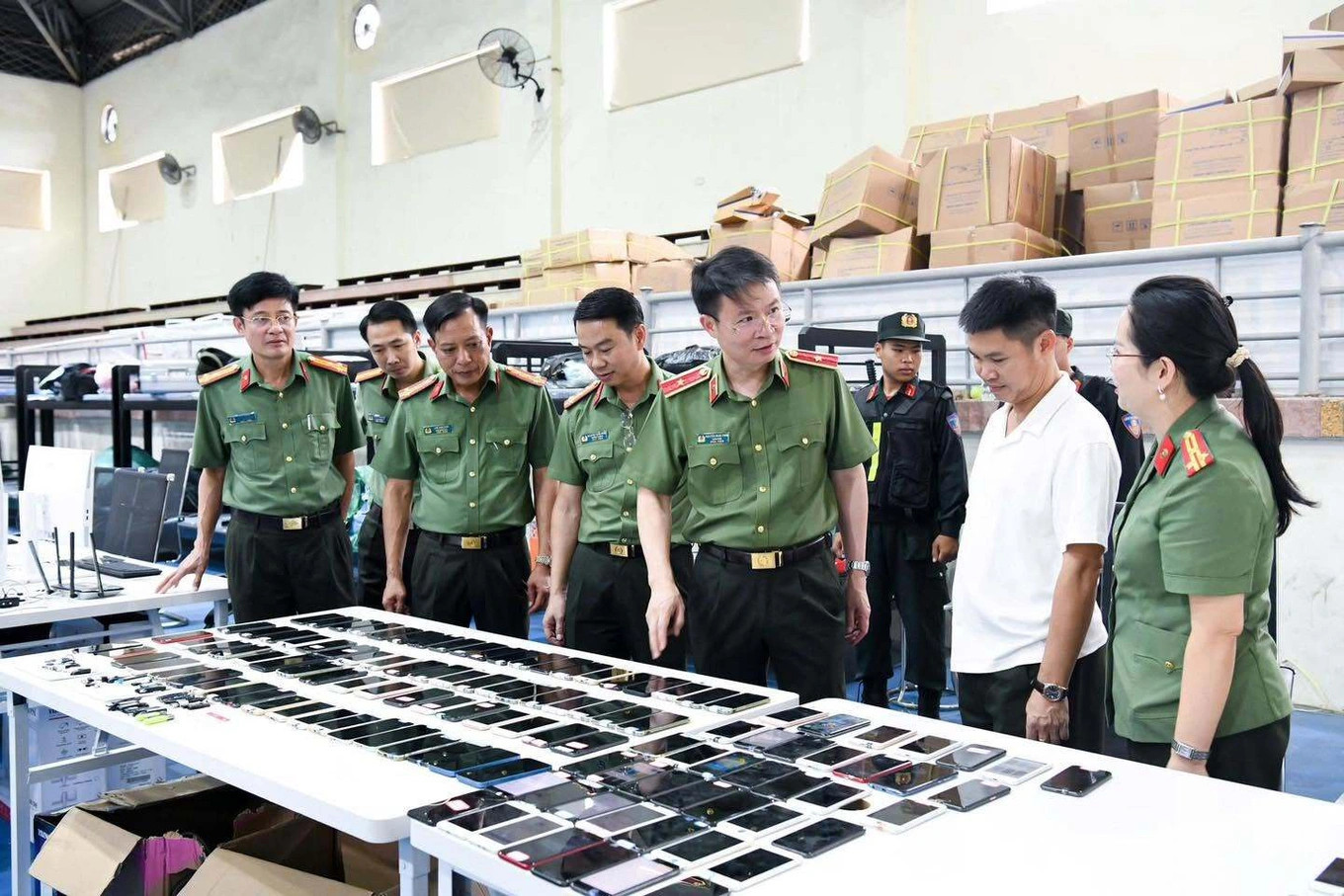 thieu-tuong-nguyen-minh-tuan.jpg
