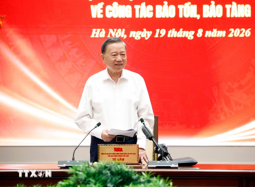 ttxvn-tong-bi-thu-chu-tich-nuoc-to-lam-lam-viec-voi-bo-van-hoa-the-thao-va-du-lich-8966028-2.jpg