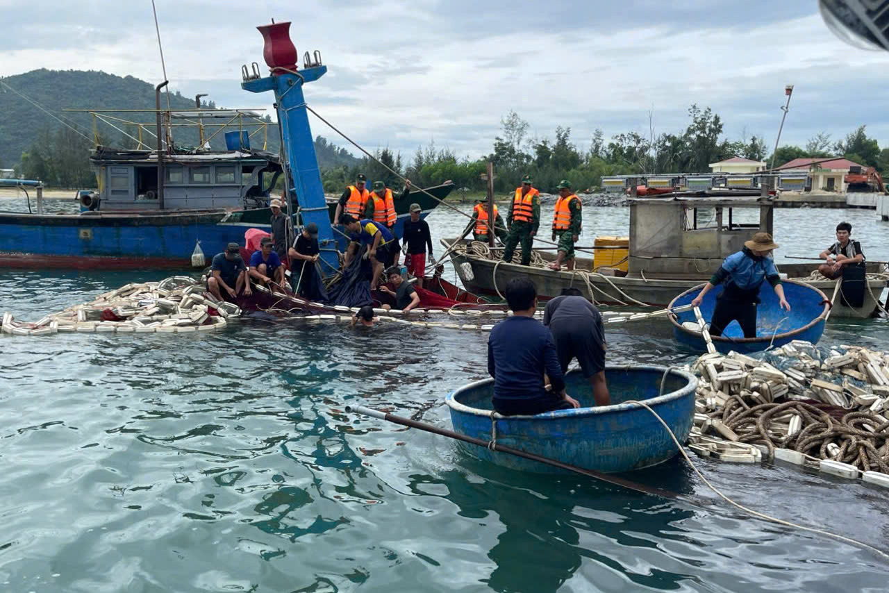 cứu hộ tàu cá (2)