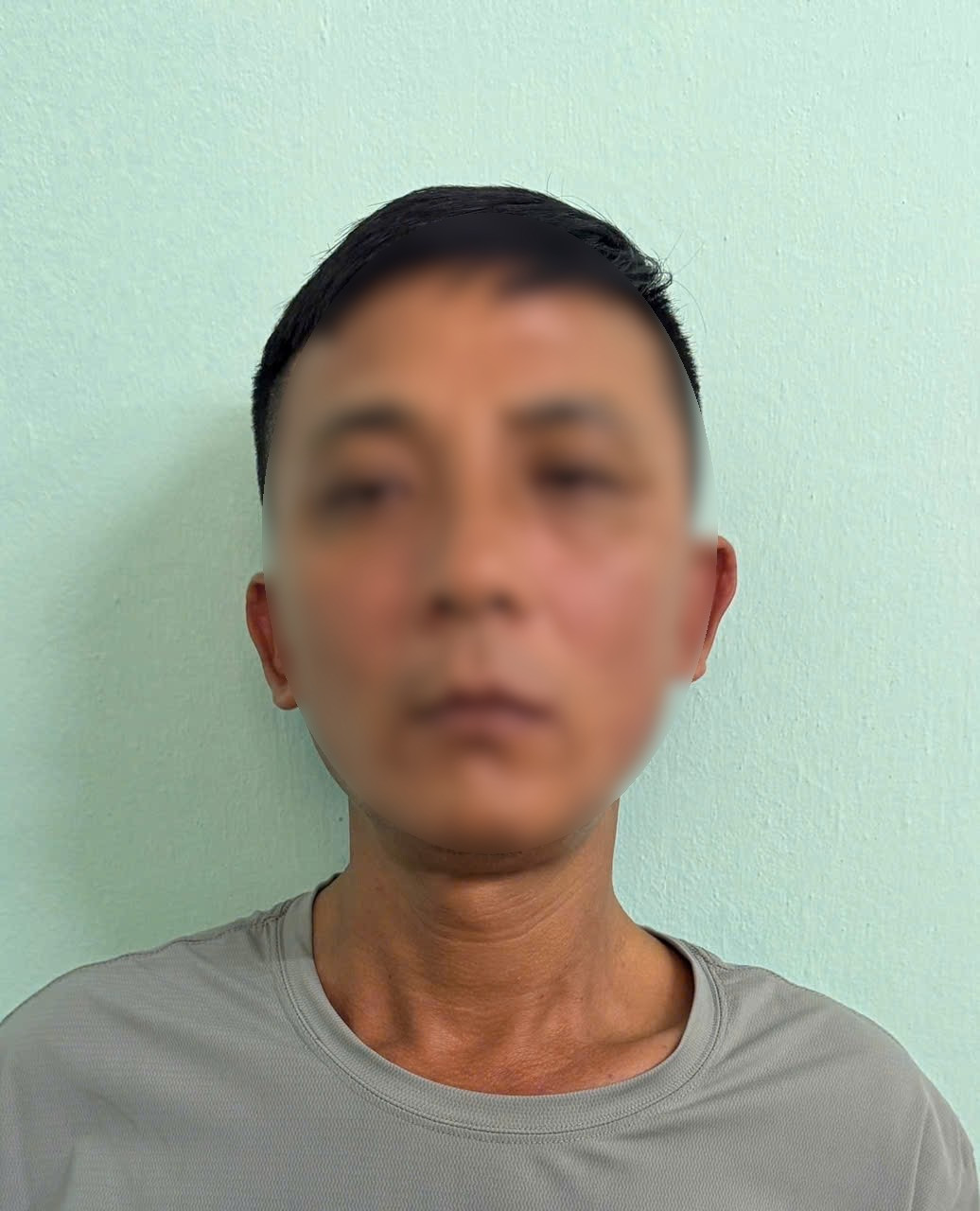 Đối tượng Đỗ Văn Hợi bị khởi tố về tội “Cướp giật tài sản”.