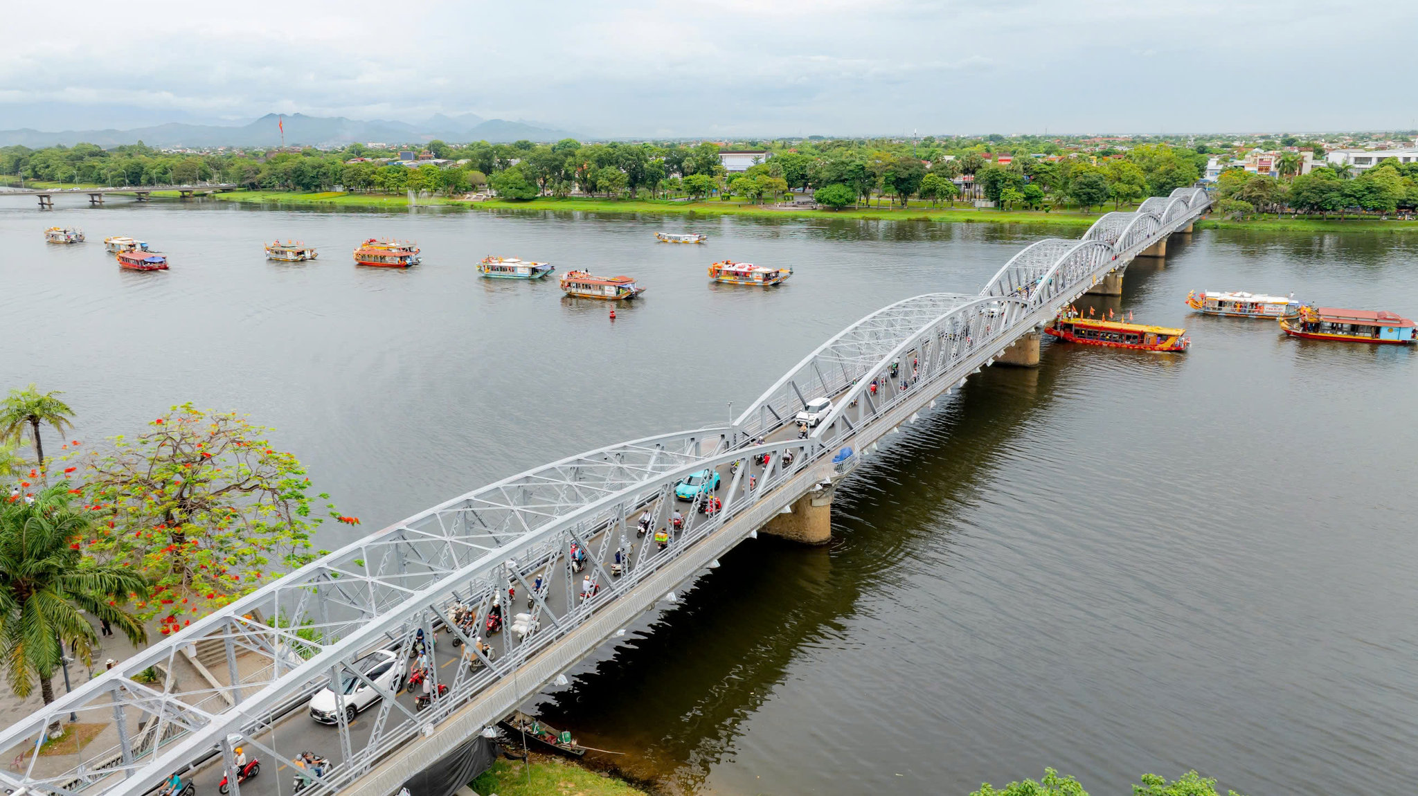 Lễ hội Điện Huệ Nam (6)