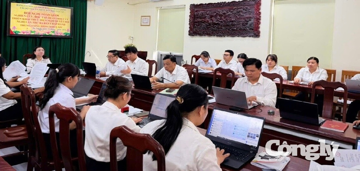 1k047cec1_7lpr3p.jpg