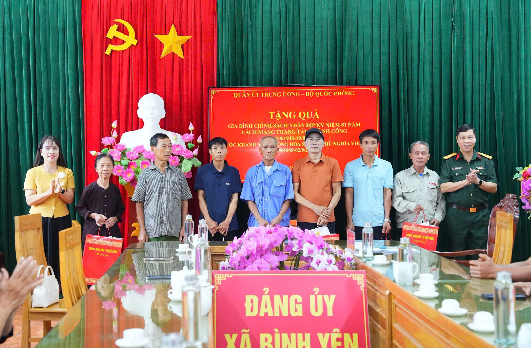 f77ee9c7-1e6f-4d16-9bde-0781137b1770.jpg