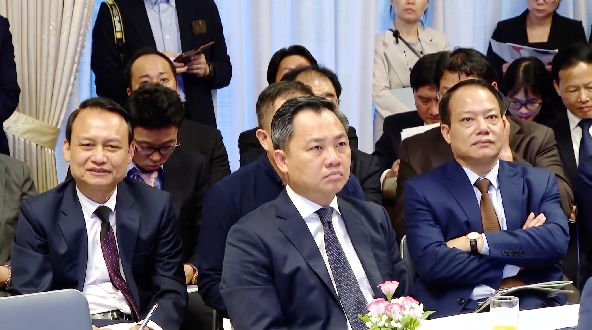 Ông Nguyễn Đình Việt, Phó Bí thư Tỉnh ủy, Chủ tịch UBND tỉnh Sơn La tham dự và phát biểu tại diễn đàn. Ảnh SNews