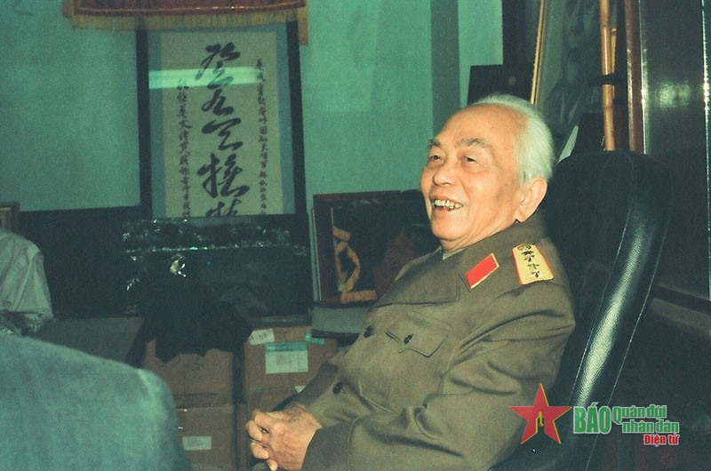 vonguyengiap12jpg.jpg