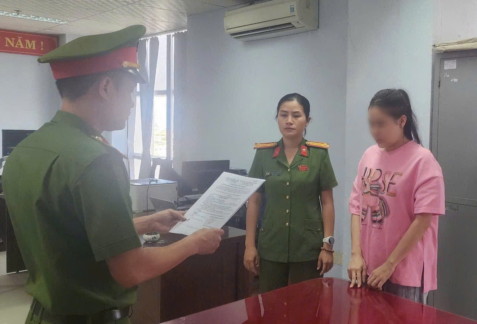 lừa đảo tiền cọc