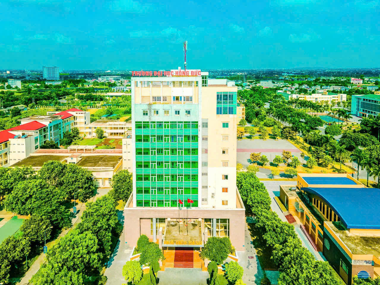 Hiện thực hóa các mục tiêu cụ thể của Đại học Hồng Đức