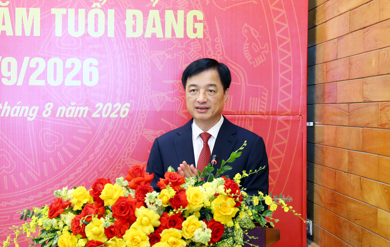 Trưởng Ban Tổ chức Trung ương Nguyễn Duy Ngọc phát biểu tại buổi lễ.