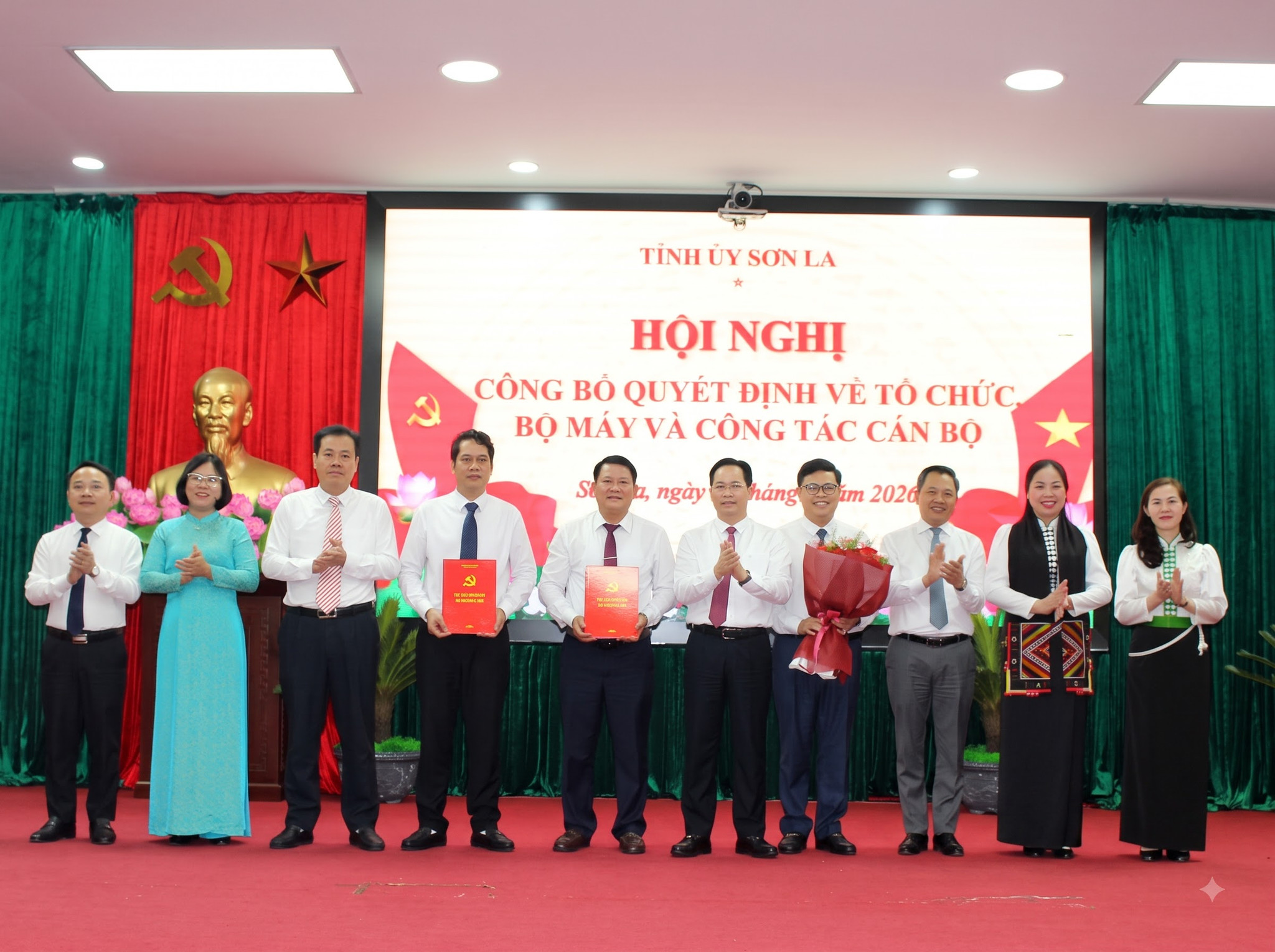 Sơn La dv