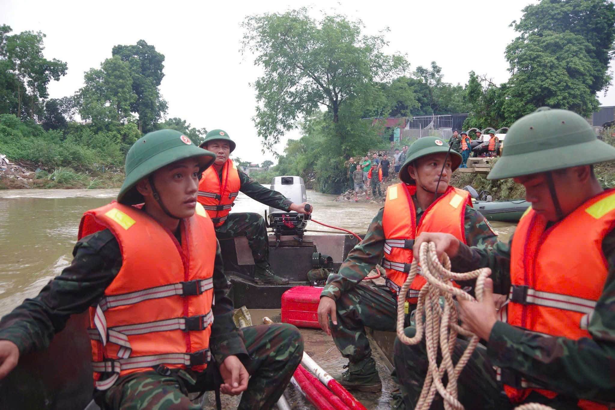 Thái Nguyên tìm kiếm (10)