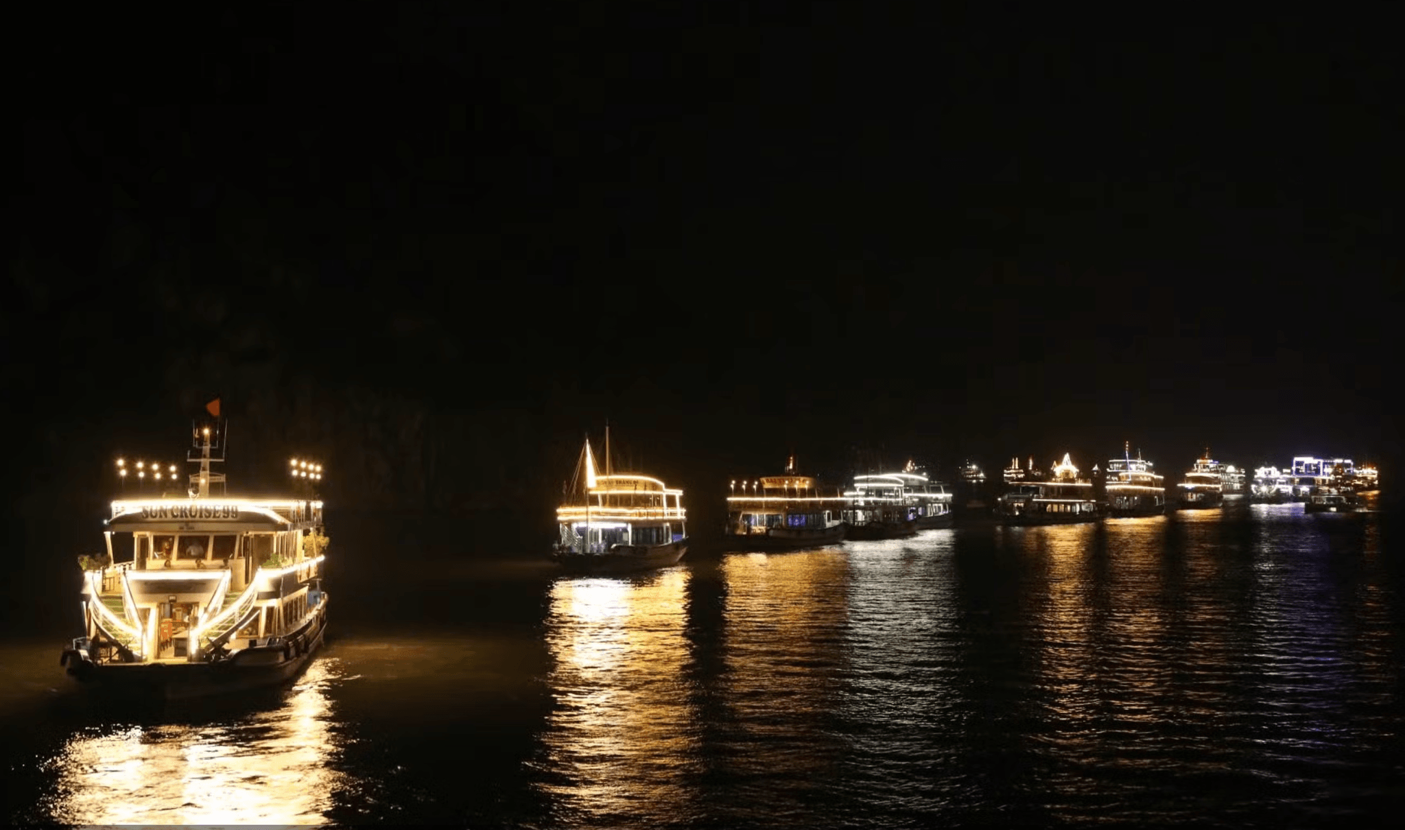 Vịnh Hạ Long