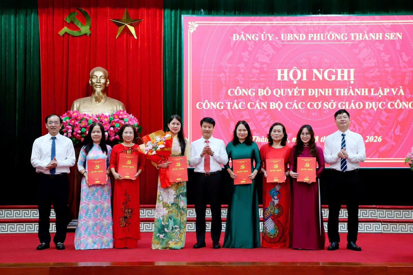to_chuc_truong_hoc_moi_o_ha_tinh_004.jpg