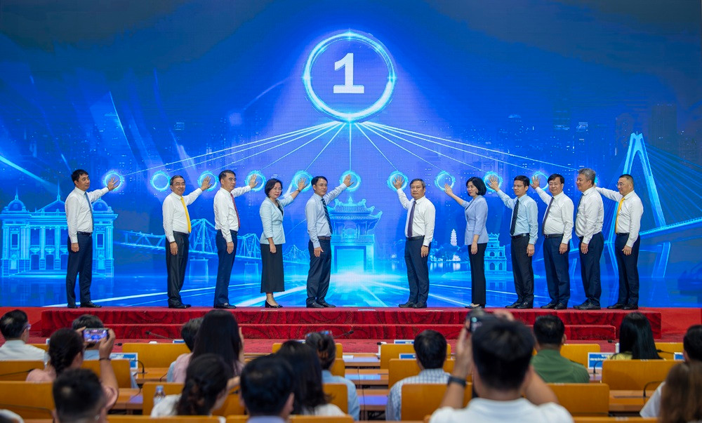 Dự án đầu tư, cải tạo, phát huy giá trị khu vực Hồ Tây và tuyến đường giao thông cảnh quan ven hồ là một trong 17 dự án hạ tầng tiêu biểu được Hà Nội khởi công, khánh thành dịp 2/9.